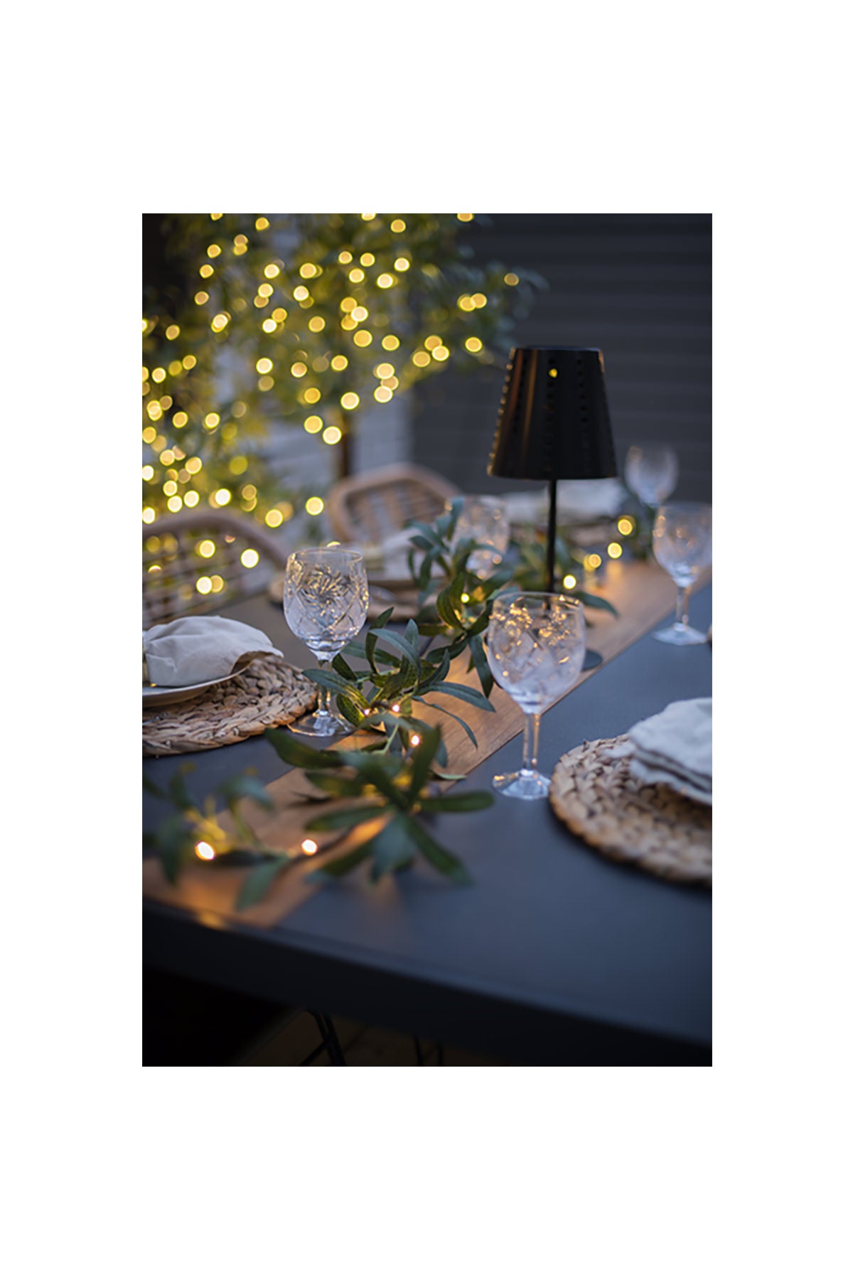 Leuchtgirlande Olive | 180cm, Innen & Außen