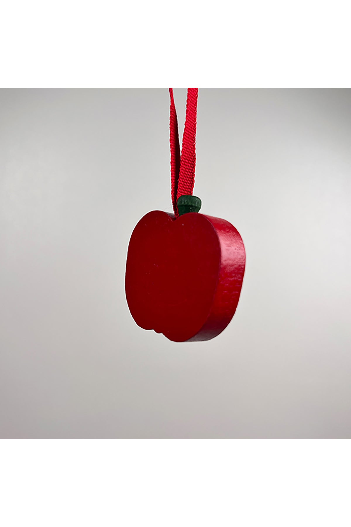 Anhänger aus Holz Apfel flach | 42 mm