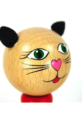 Holzfigur Katze baumelnd